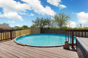 Home with pool near Sea World & Lackland
